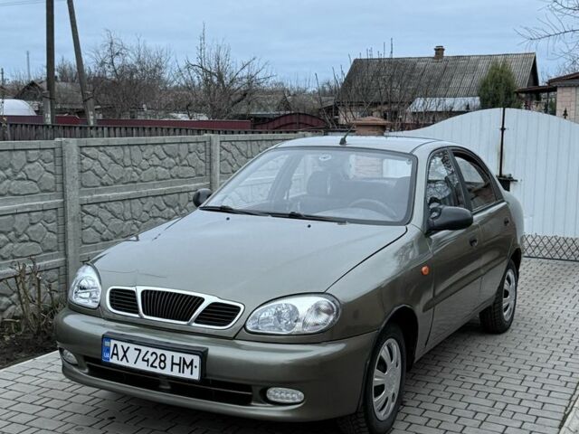 Бежевий Деу Сенс, об'ємом двигуна 1.5 л та пробігом 240 тис. км за 2100 $, фото 1 на Automoto.ua