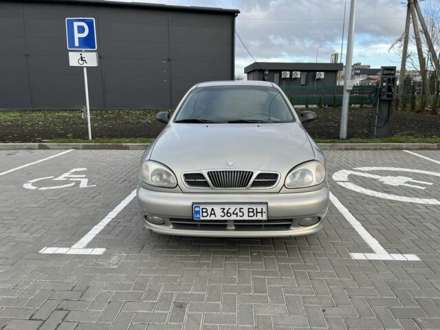 Бежевый Дэу Сенс, объемом двигателя 1.5 л и пробегом 236 тыс. км за 1600 $, фото 1 на Automoto.ua