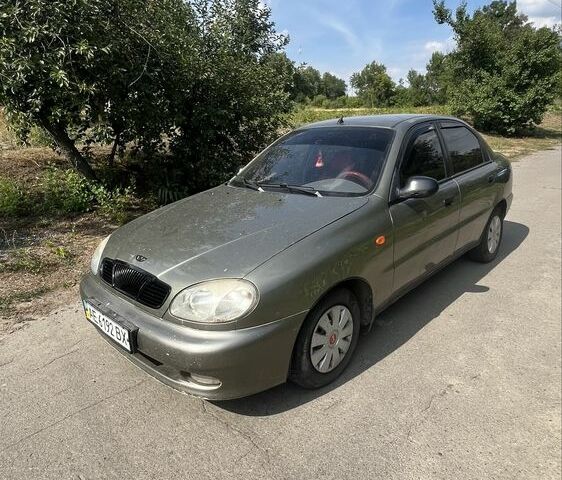 Бежевый Дэу Сенс, объемом двигателя 1.5 л и пробегом 2 тыс. км за 1900 $, фото 1 на Automoto.ua