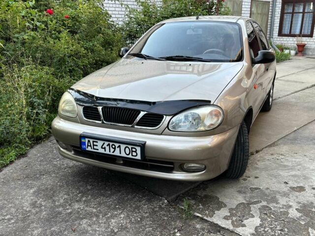 Бежевый Дэу Сенс, объемом двигателя 1.5 л и пробегом 125 тыс. км за 3400 $, фото 1 на Automoto.ua