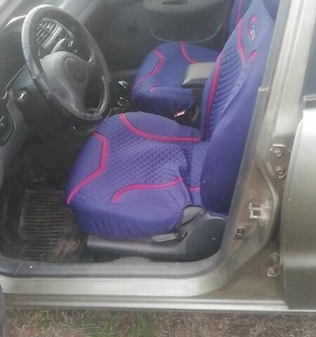 Бежевый Дэу Сенс, объемом двигателя 1.3 л и пробегом 390 тыс. км за 1001 $, фото 1 на Automoto.ua