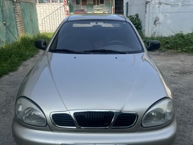 Бежевый Дэу Сенс, объемом двигателя 1.6 л и пробегом 230 тыс. км за 2900 $, фото 1 на Automoto.ua