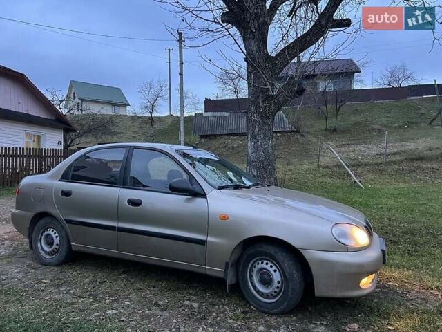Бежевый Дэу Сенс, объемом двигателя 1.4 л и пробегом 152 тыс. км за 1700 $, фото 1 на Automoto.ua