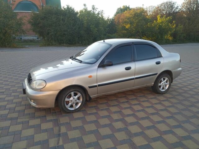 Бежевий Деу Сенс, об'ємом двигуна 1.6 л та пробігом 186 тис. км за 1600 $, фото 1 на Automoto.ua