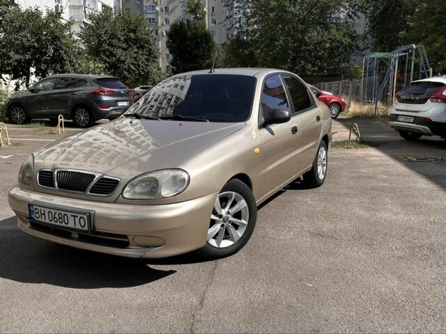 Бежевий Деу Сенс, об'ємом двигуна 1.5 л та пробігом 303 тис. км за 2600 $, фото 1 на Automoto.ua