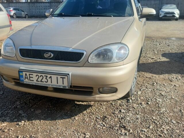 Бежевый Дэу Сенс, объемом двигателя 1.3 л и пробегом 288 тыс. км за 2800 $, фото 1 на Automoto.ua