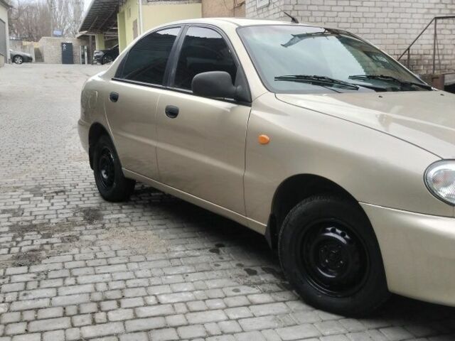 Бежевий Деу Сенс, об'ємом двигуна 1.3 л та пробігом 3 тис. км за 1600 $, фото 1 на Automoto.ua