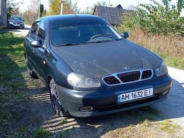 Черный Дэу Сенс, объемом двигателя 1.5 л и пробегом 250 тыс. км за 2000 $, фото 1 на Automoto.ua