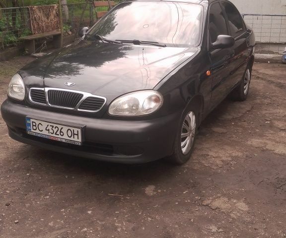 Черный Дэу Сенс, объемом двигателя 1.4 л и пробегом 140 тыс. км за 2300 $, фото 1 на Automoto.ua