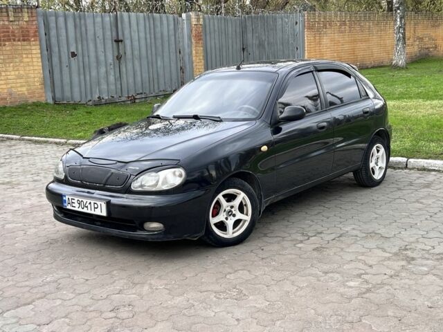 Черный Дэу Сенс, объемом двигателя 1.5 л и пробегом 285 тыс. км за 2399 $, фото 1 на Automoto.ua