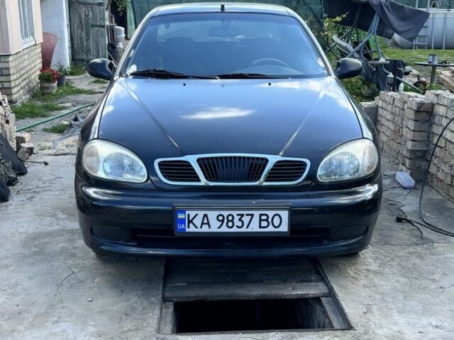 Черный Дэу Сенс, объемом двигателя 1.5 л и пробегом 312 тыс. км за 2000 $, фото 1 на Automoto.ua