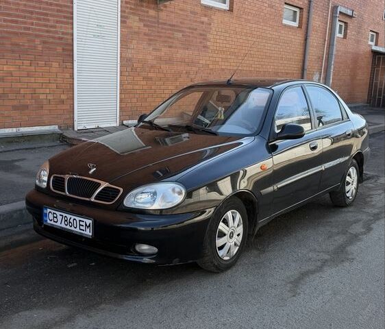 Черный Дэу Сенс, объемом двигателя 1.5 л и пробегом 164 тыс. км за 2300 $, фото 1 на Automoto.ua