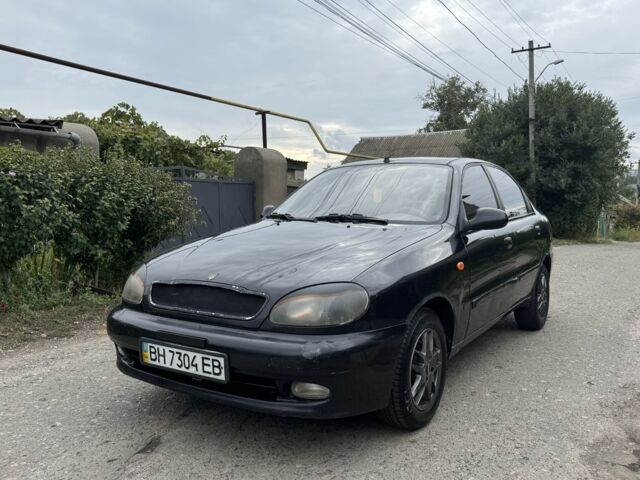 Чорний Деу Сенс, об'ємом двигуна 1.6 л та пробігом 200 тис. км за 1800 $, фото 1 на Automoto.ua