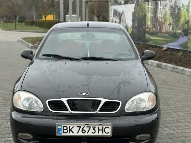 Чорний Деу Сенс, об'ємом двигуна 1.5 л та пробігом 212 тис. км за 1950 $, фото 1 на Automoto.ua