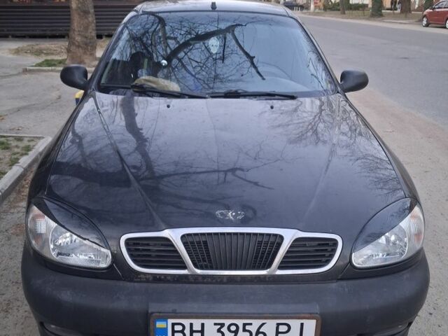 Черный Дэу Сенс, объемом двигателя 1.5 л и пробегом 311 тыс. км за 1500 $, фото 1 на Automoto.ua