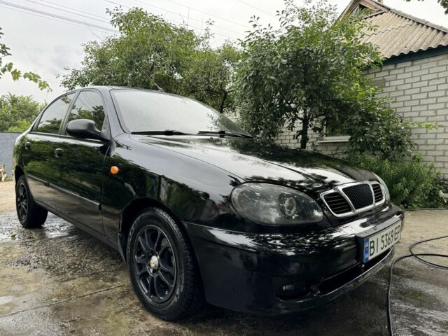 Черный Дэу Сенс, объемом двигателя 1.5 л и пробегом 200 тыс. км за 2300 $, фото 1 на Automoto.ua