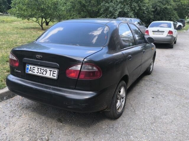 Черный Дэу Сенс, объемом двигателя 1.4 л и пробегом 300 тыс. км за 1561 $, фото 1 на Automoto.ua