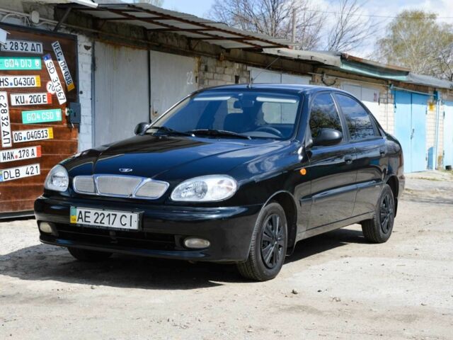 Чорний Деу Сенс, об'ємом двигуна 1.5 л та пробігом 86 тис. км за 3200 $, фото 1 на Automoto.ua