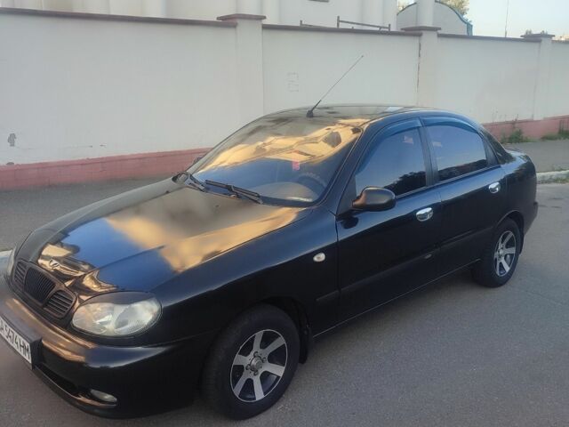 Черный Дэу Сенс, объемом двигателя 1.5 л и пробегом 242 тыс. км за 2650 $, фото 1 на Automoto.ua