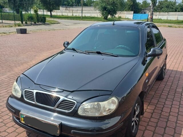 Чорний Деу Сенс, об'ємом двигуна 1.5 л та пробігом 300 тис. км за 3500 $, фото 1 на Automoto.ua