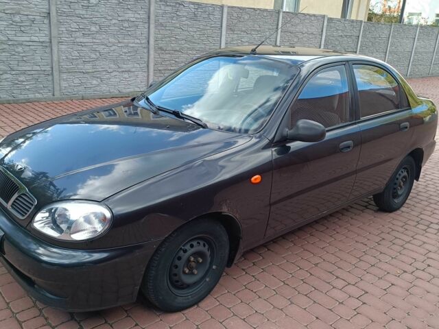 Чорний Деу Сенс, об'ємом двигуна 1.5 л та пробігом 157 тис. км за 2100 $, фото 1 на Automoto.ua