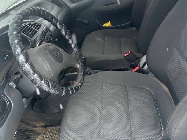 Чорний Деу Сенс, об'ємом двигуна 1.4 л та пробігом 200 тис. км за 1750 $, фото 1 на Automoto.ua