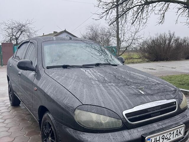 Черный Дэу Сенс, объемом двигателя 1.6 л и пробегом 225 тыс. км за 3100 $, фото 1 на Automoto.ua