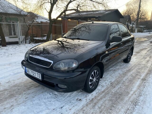 Черный Дэу Сенс, объемом двигателя 1.5 л и пробегом 180 тыс. км за 3000 $, фото 1 на Automoto.ua