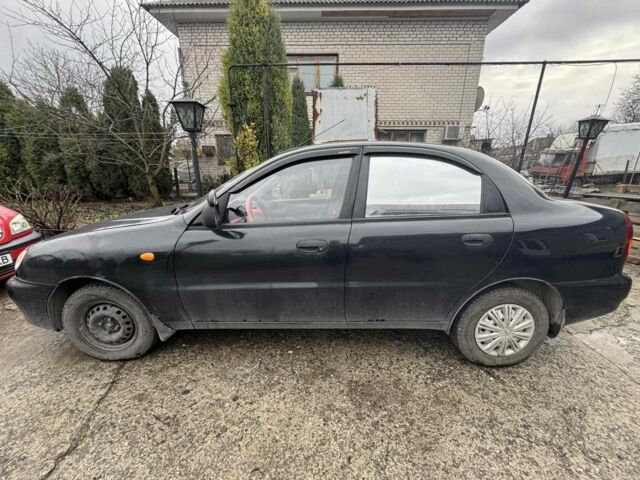 Черный Дэу Сенс, объемом двигателя 1 л и пробегом 210 тыс. км за 2200 $, фото 1 на Automoto.ua