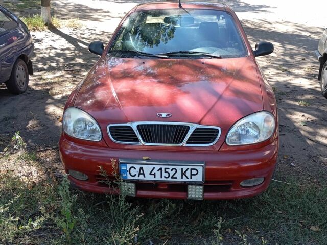 Красный Дэу Сенс, объемом двигателя 1.4 л и пробегом 480 тыс. км за 1400 $, фото 1 на Automoto.ua