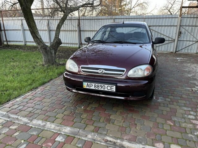 Красный Дэу Сенс, объемом двигателя 1.5 л и пробегом 100 тыс. км за 2900 $, фото 1 на Automoto.ua