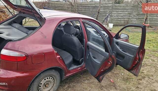 Червоний Деу Сенс, об'ємом двигуна 1.3 л та пробігом 77 тис. км за 2800 $, фото 1 на Automoto.ua