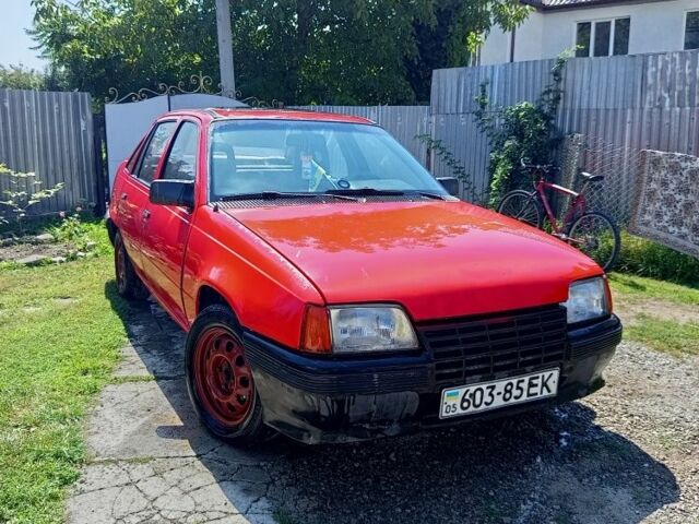 Красный Дэу Сенс, объемом двигателя 0 л и пробегом 280 тыс. км за 850 $, фото 1 на Automoto.ua