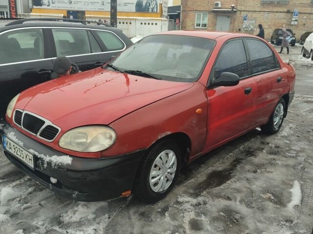 Красный Дэу Сенс, объемом двигателя 1.5 л и пробегом 388 тыс. км за 1100 $, фото 1 на Automoto.ua