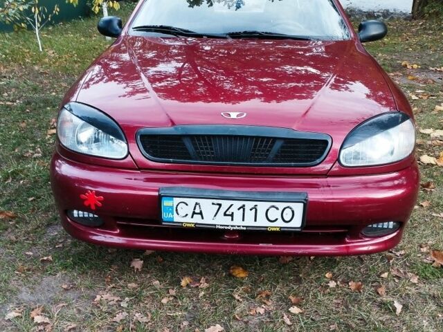 Красный Дэу Сенс, объемом двигателя 1.3 л и пробегом 150 тыс. км за 2400 $, фото 1 на Automoto.ua
