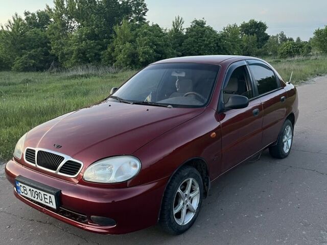 Красный Дэу Сенс, объемом двигателя 1.3 л и пробегом 210 тыс. км за 1700 $, фото 1 на Automoto.ua