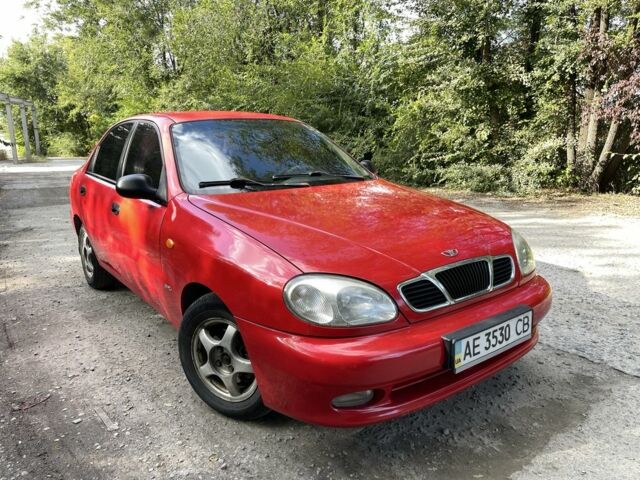 Деу Сенс 2002 у Дніпро (Дніпропетровську) на Automoto.ua Червоний Деу Сенс, об'ємом двигуна 1.6 л та пробігом 251 тис. км за 2100 $, фото 1 на Automoto.ua