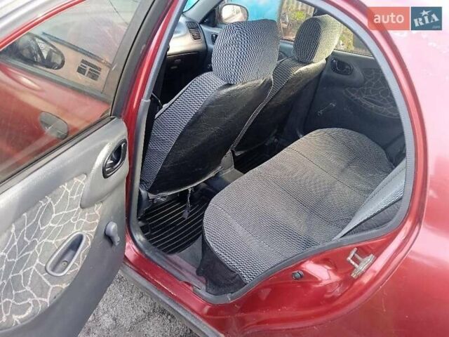 Красный Дэу Сенс, объемом двигателя 1.3 л и пробегом 777 тыс. км за 1350 $, фото 1 на Automoto.ua