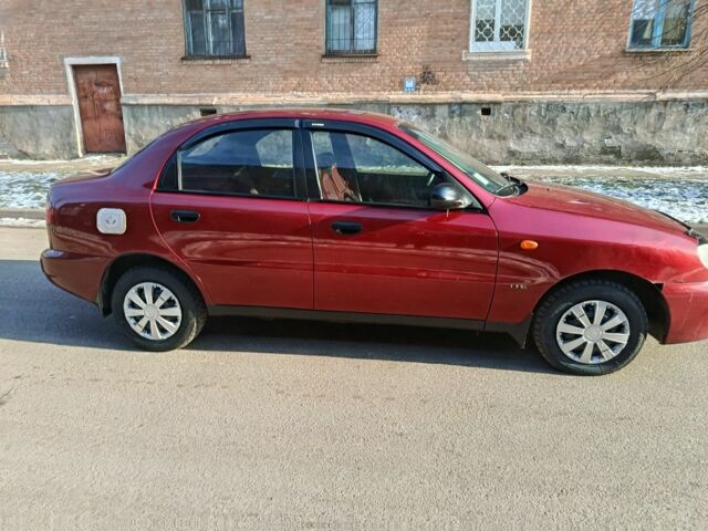 Червоний Деу Сенс, об'ємом двигуна 1.3 л та пробігом 178 тис. км за 1871 $, фото 1 на Automoto.ua