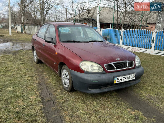 Красный Дэу Сенс, объемом двигателя 1.3 л и пробегом 235 тыс. км за 1450 $, фото 1 на Automoto.ua