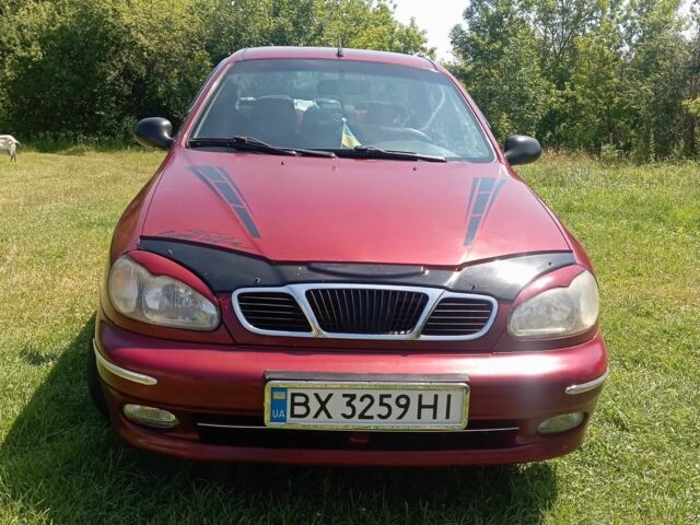 Красный Дэу Сенс, объемом двигателя 1.5 л и пробегом 283 тыс. км за 1900 $, фото 1 на Automoto.ua
