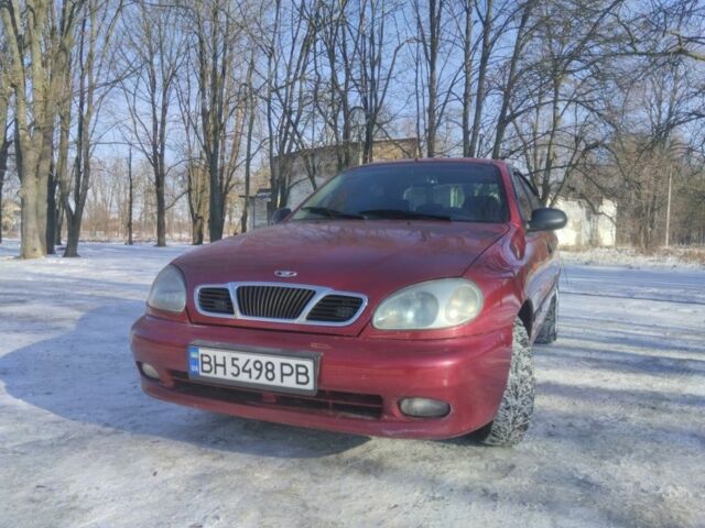 Красный Дэу Сенс, объемом двигателя 1.5 л и пробегом 262 тыс. км за 2400 $, фото 1 на Automoto.ua