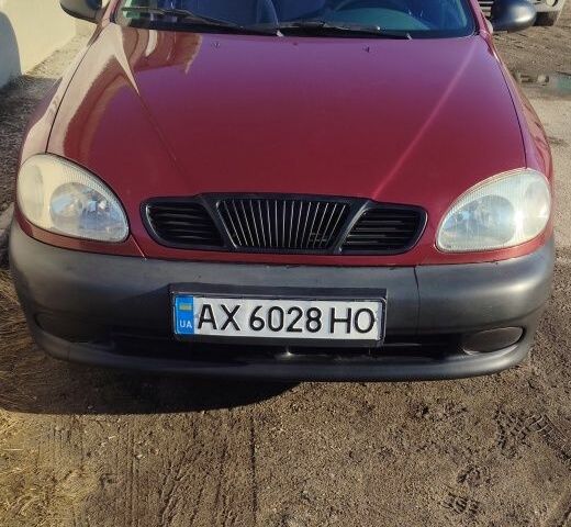 Красный Дэу Сенс, объемом двигателя 1.3 л и пробегом 348 тыс. км за 1800 $, фото 1 на Automoto.ua