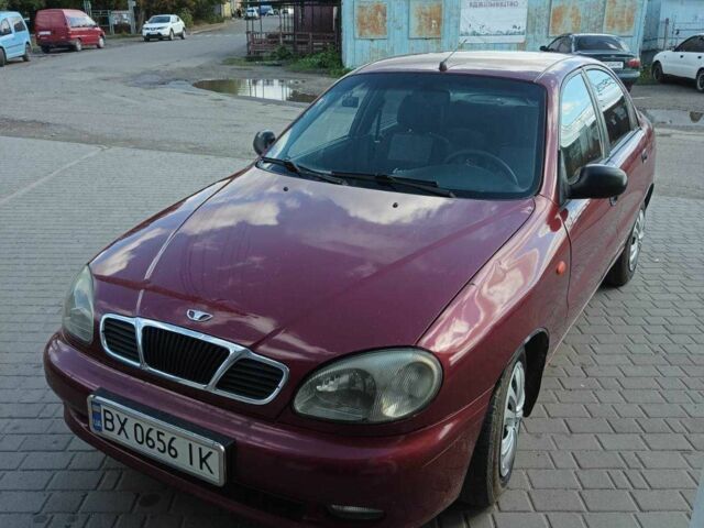 Червоний Деу Сенс, об'ємом двигуна 1.6 л та пробігом 257 тис. км за 2008 $, фото 1 на Automoto.ua