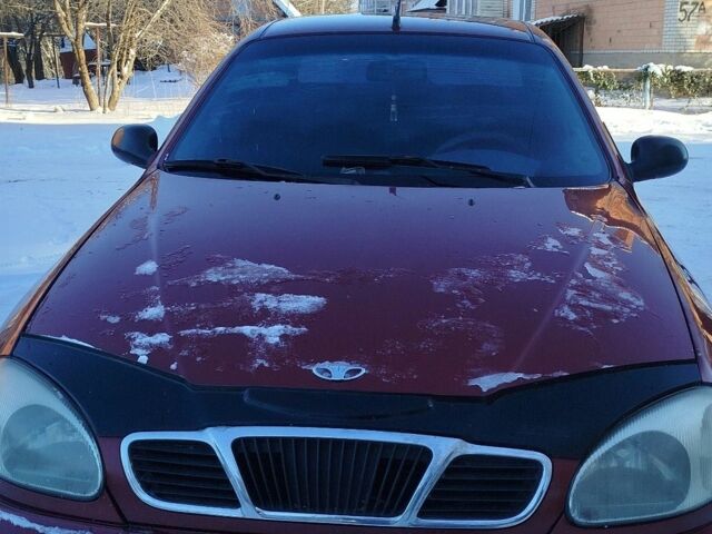 Красный Дэу Сенс, объемом двигателя 1.3 л и пробегом 2 тыс. км за 1233 $, фото 1 на Automoto.ua