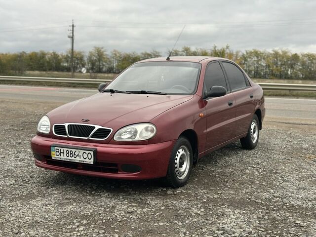 Красный Дэу Сенс, объемом двигателя 1.3 л и пробегом 120 тыс. км за 1950 $, фото 1 на Automoto.ua
