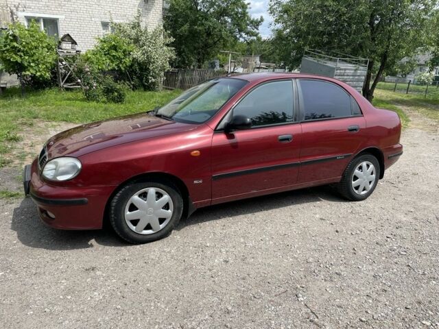 Червоний Деу Сенс, об'ємом двигуна 1.6 л та пробігом 165 тис. км за 2999 $, фото 1 на Automoto.ua