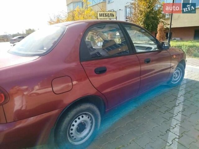 Красный Дэу Сенс, объемом двигателя 1.3 л и пробегом 140 тыс. км за 2000 $, фото 1 на Automoto.ua