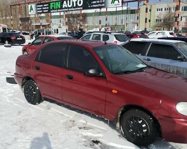 Красный Дэу Сенс, объемом двигателя 1.5 л и пробегом 192 тыс. км за 2500 $, фото 1 на Automoto.ua