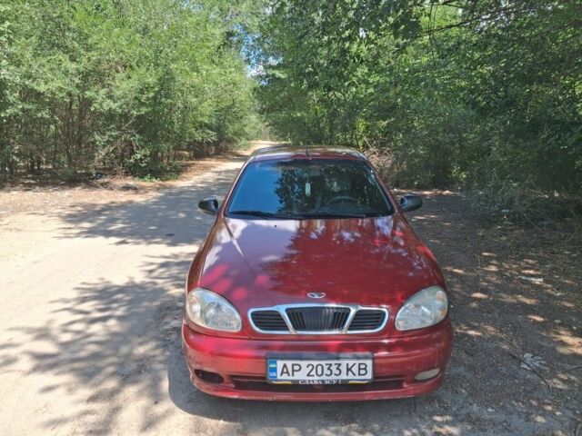 Красный Дэу Сенс, объемом двигателя 1.5 л и пробегом 218 тыс. км за 2450 $, фото 1 на Automoto.ua